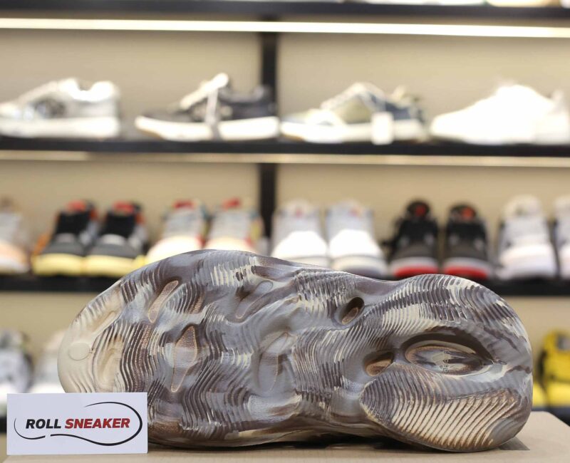 Adidas Yeezy Foam Runner ‘MX Cream Clay’
