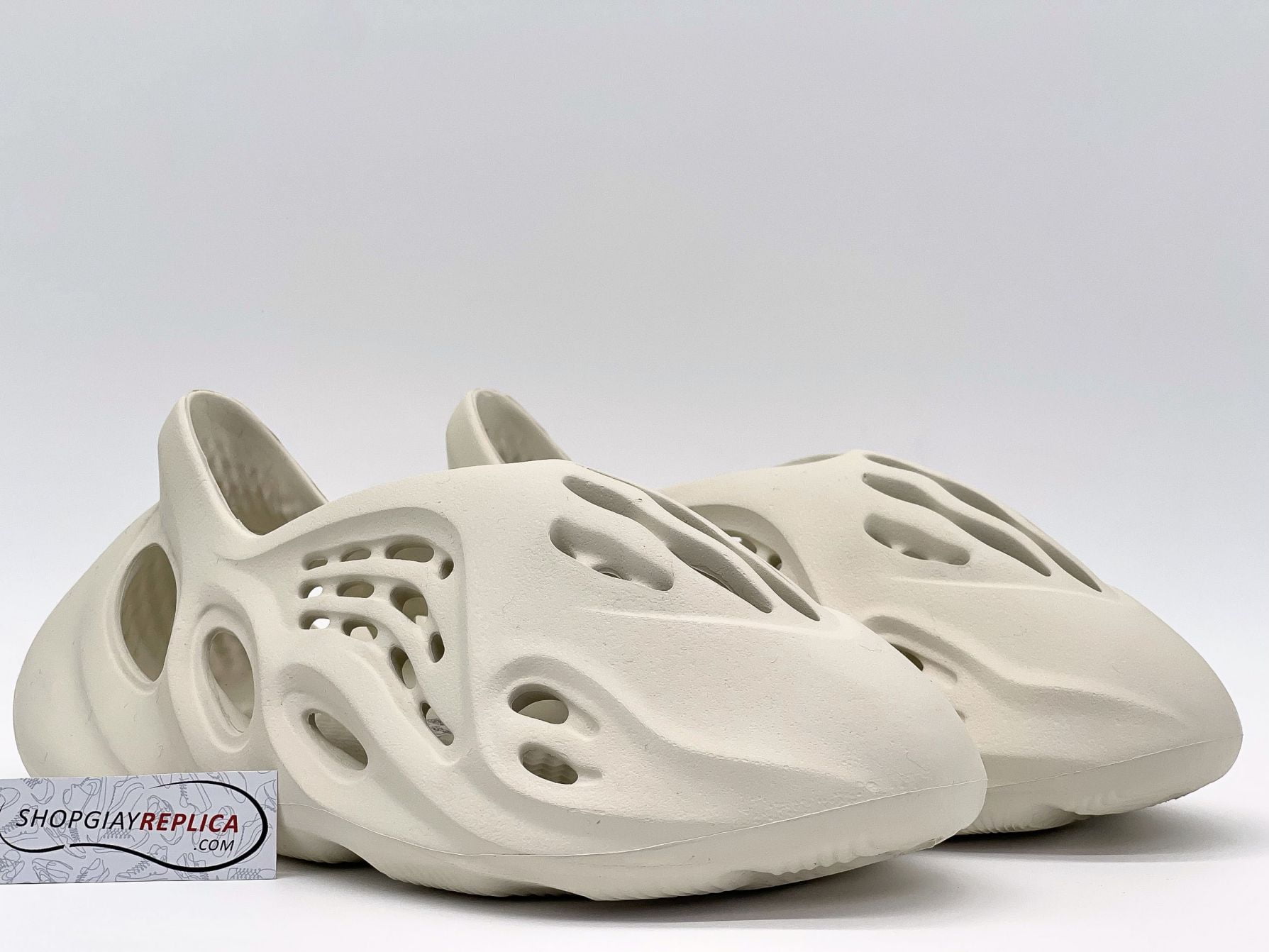 Giày Adidas Yeezy Foam Runner ‘Sand’ rep 1:1