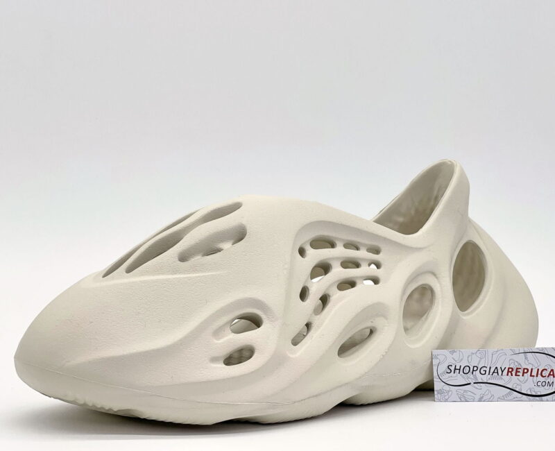 Giày Adidas Yeezy Foam Runner ‘Sand’ rep 1:1