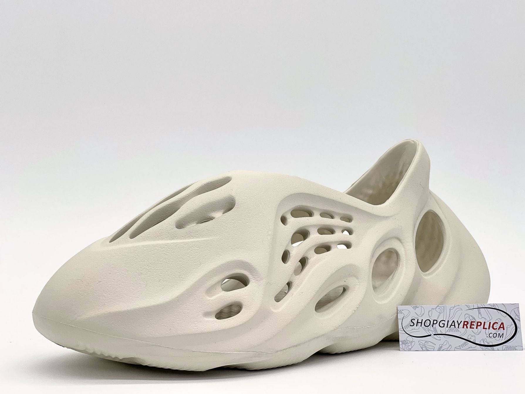 Giày Adidas Yeezy Foam Runner ‘Sand’ rep 1:1