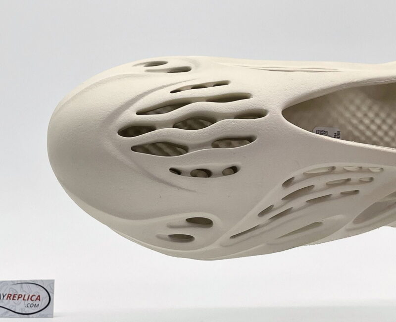 Giày Adidas Yeezy Foam Runner ‘Sand’ rep 1:1