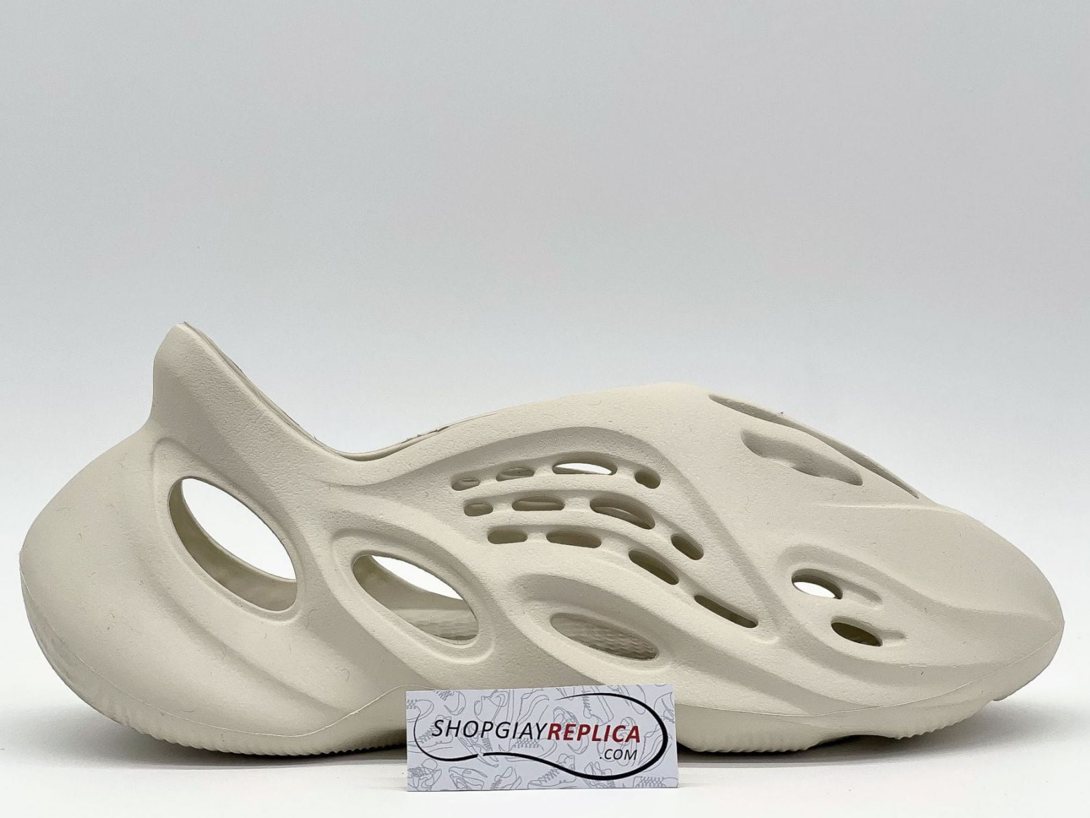 Giày Adidas Yeezy Foam Runner ‘Sand’ rep 1:1