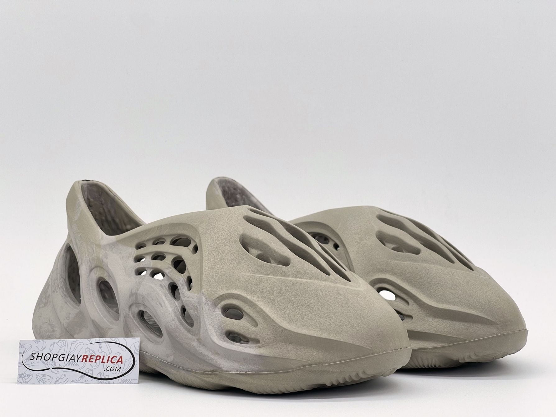 Giày Adidas Yeezy Foam Runner ‘Stone Sage’ rep 1:1