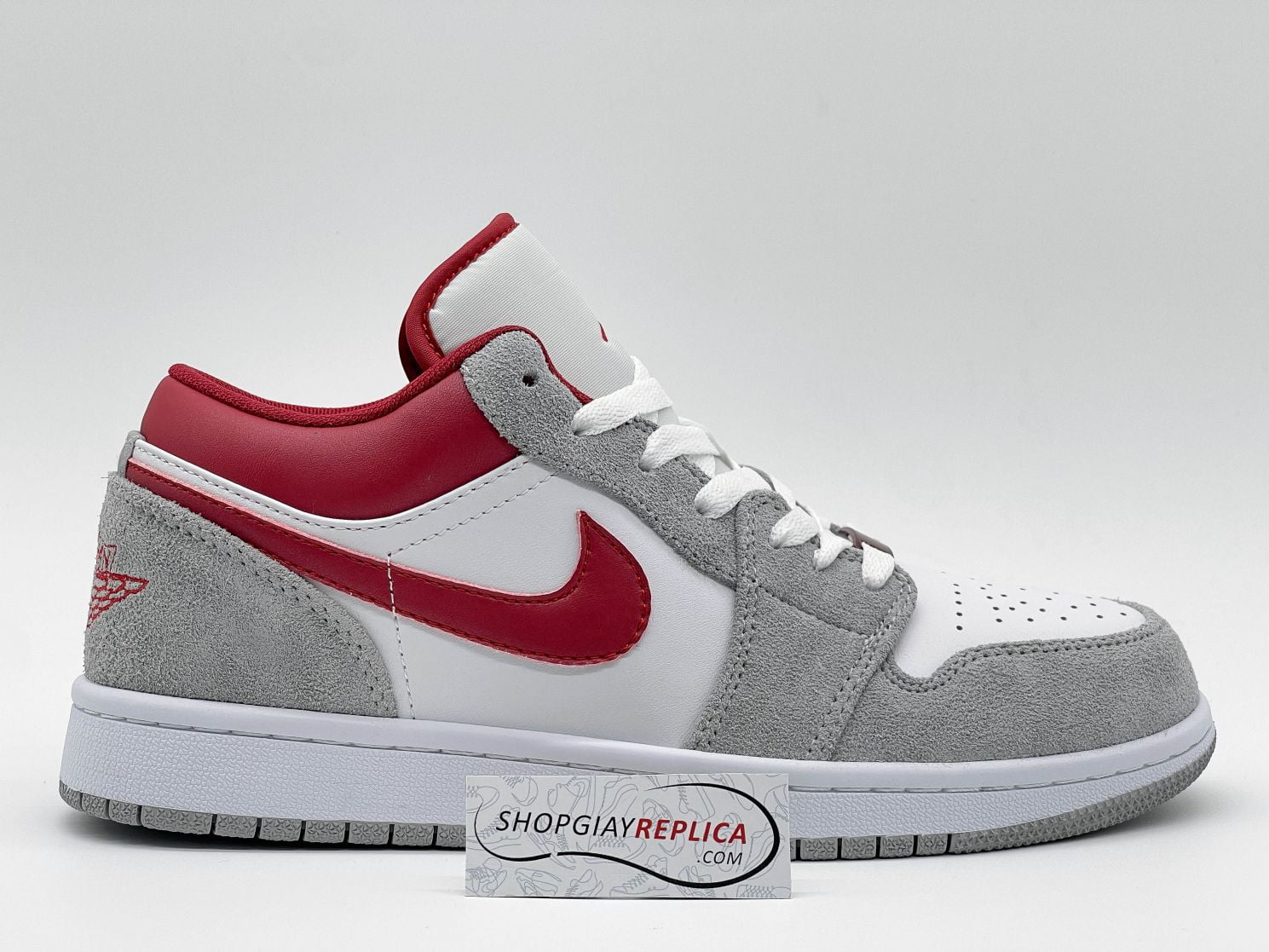 Giày Air Jordan 1 Low SE ‘Light Smoke Grey Gym Red’ rep 1:1