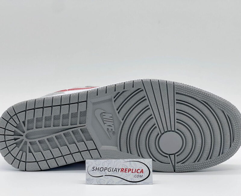 Giày Air Jordan 1 Low SE ‘Light Smoke Grey Gym Red’ rep 1:1