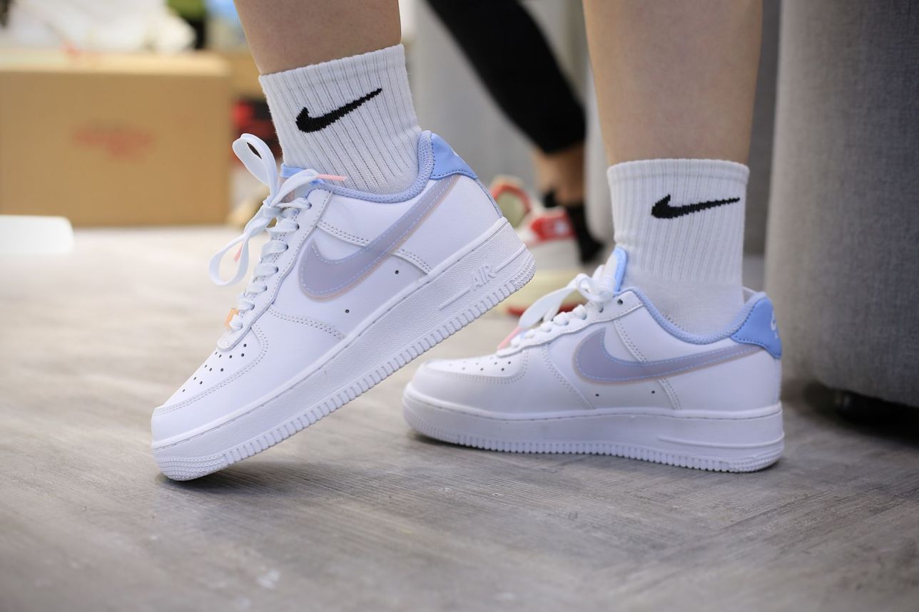 onfeet Air Force 1 LV8 GS ‘Double Swoosh’