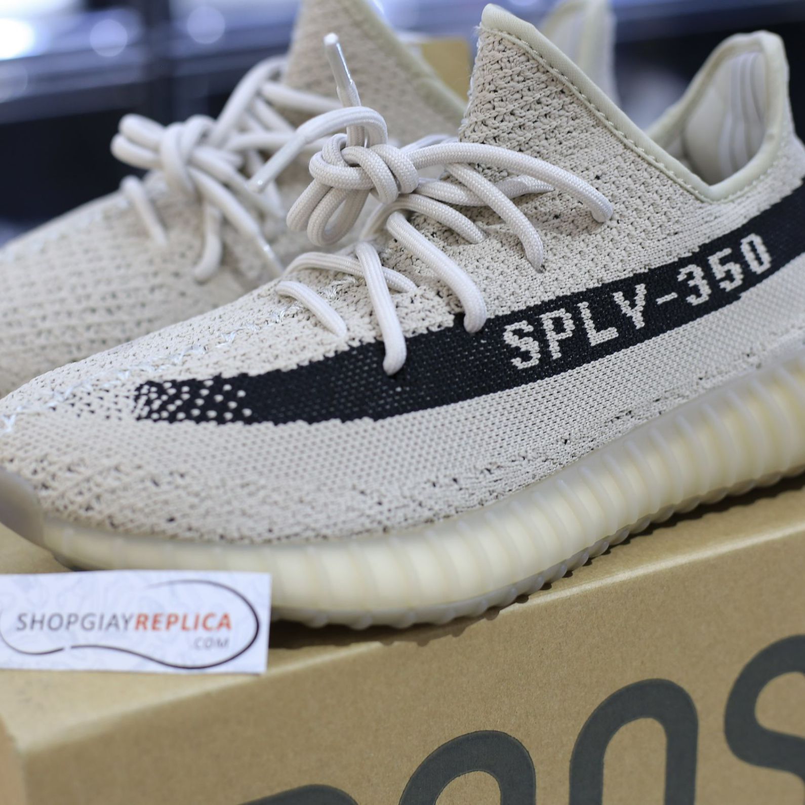 đế boost nén Adidas Yeezy 350 V2 'Beige Black' rep 1:1