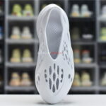 Giày Adidas Yeezy Foam Runner ‘Ararat’