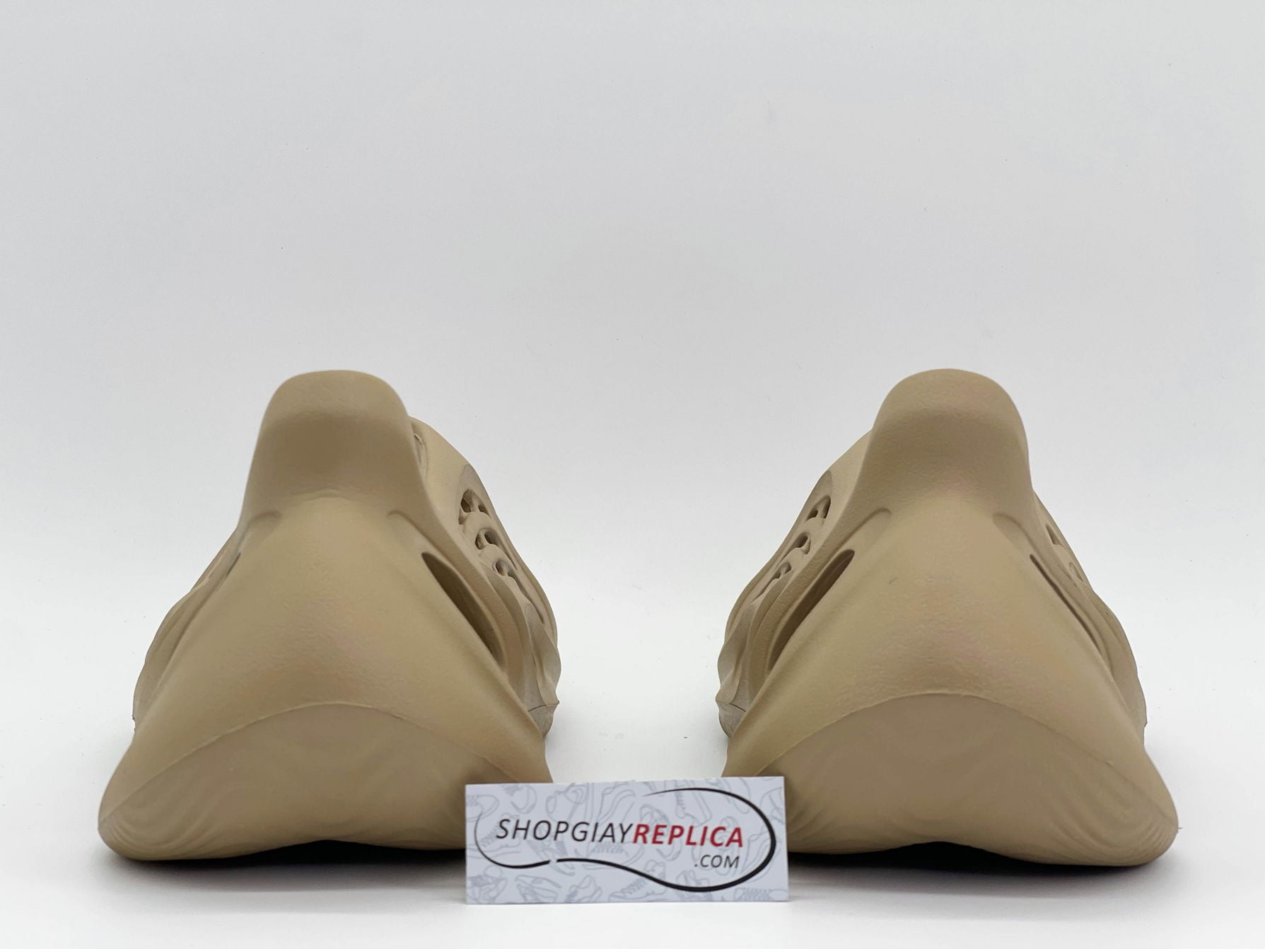 Giày Adidas Yeezy Foam Runner ‘Ochre’ rep 1:1