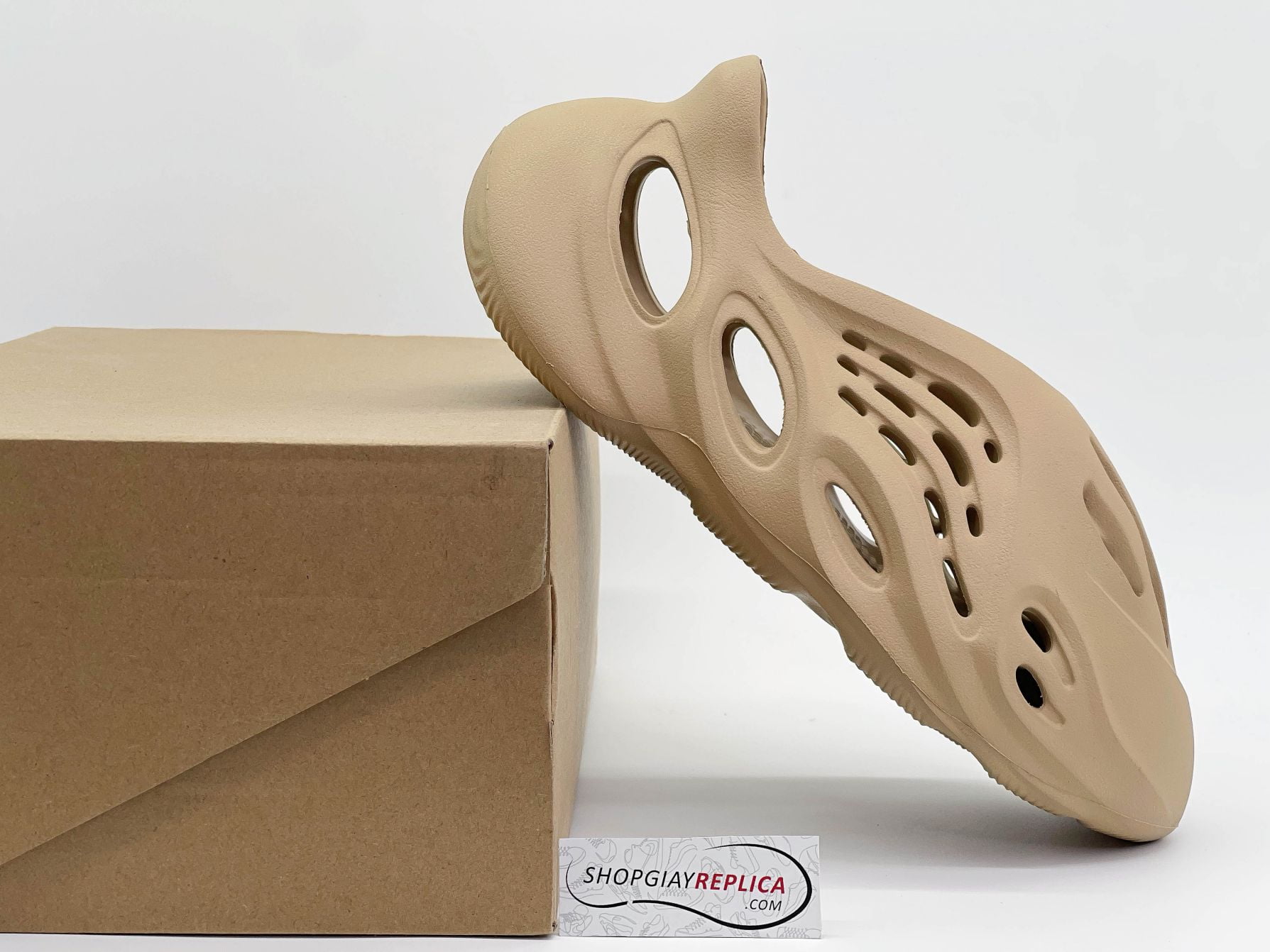 Giày Adidas Yeezy Foam Runner ‘Ochre’ rep 1:1