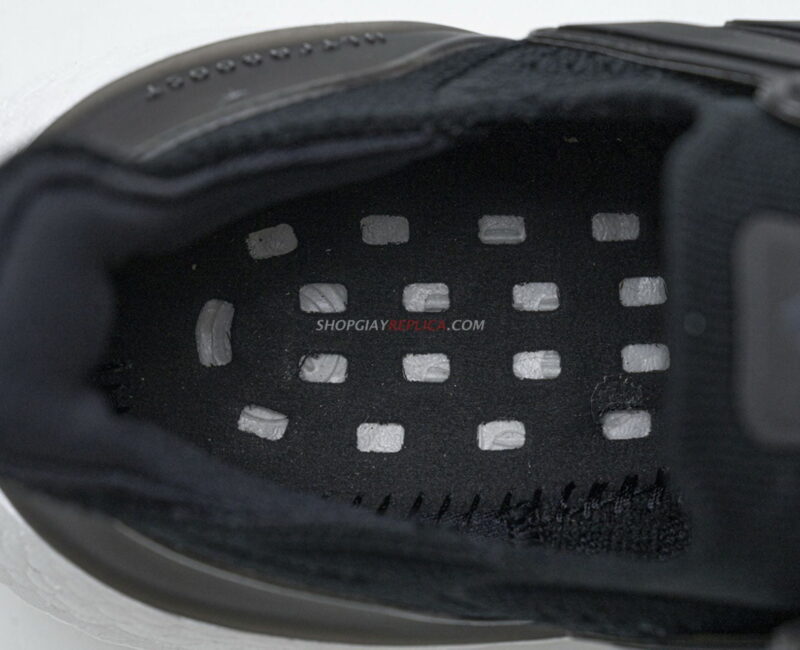 Giày Adidas Ultra Boost 21 trắng đen rep 1:1