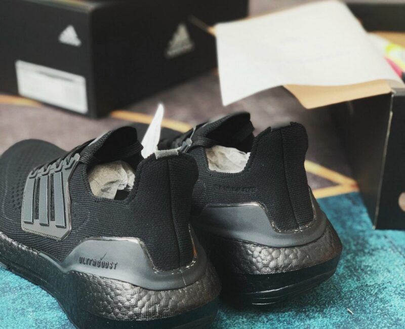 Giày Adidas Ultra Boost 21 Triple Black Đen rep 1:1