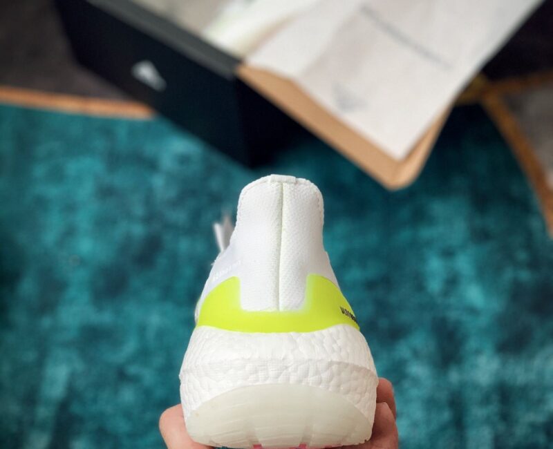 gót Giày Adidas Ultra Boost 21 White Solar Yellow rep 1:1