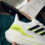 Giày Adidas Ultra Boost 21 White Solar Yellow rep 1:1