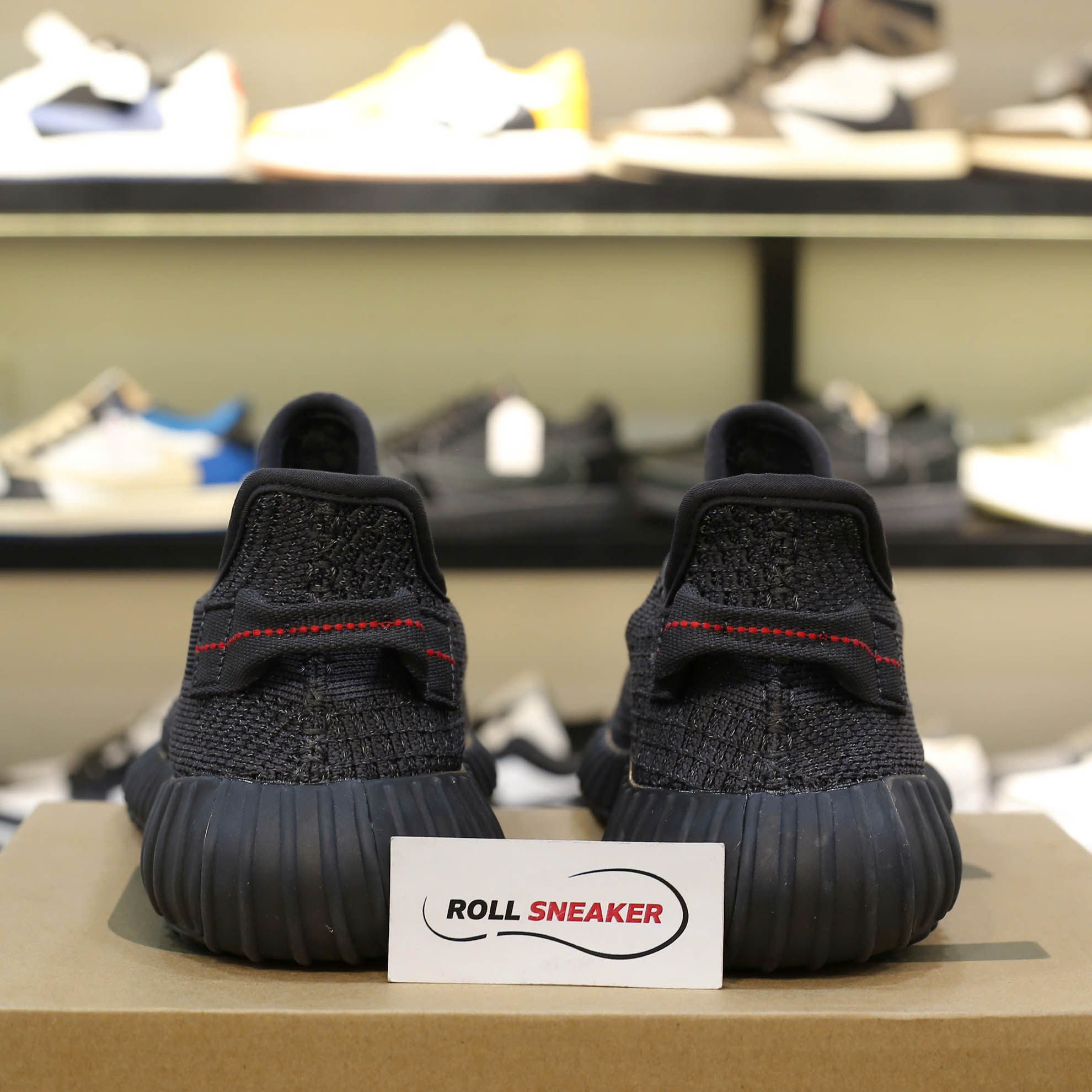giày adidas yeezy 350 v2 black reflective replica