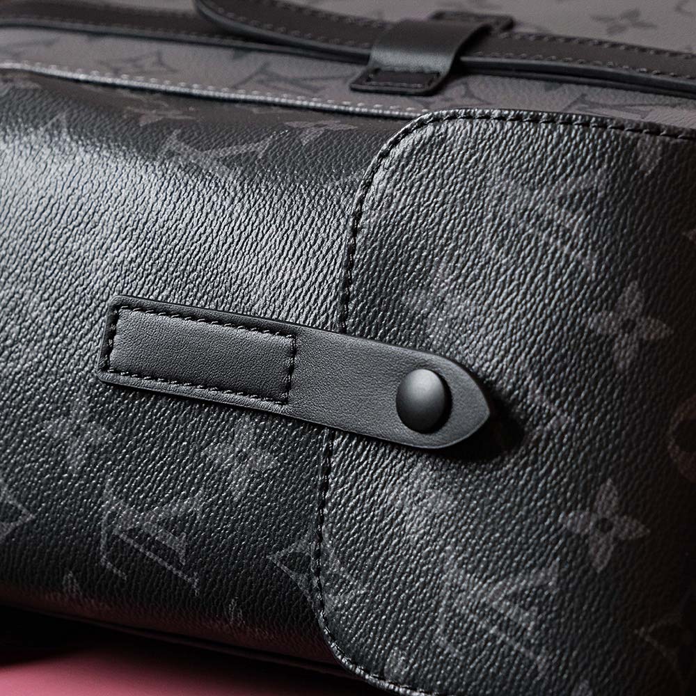 Balo Louis Vuitton Christopher MM Monogram Eclipse Siêu Cấp