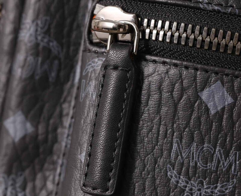 Balo MCM Stark Side Studs in Visetos Black Smalll