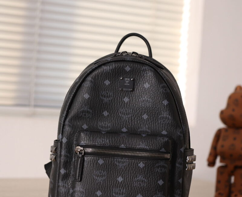 Balo MCM Stark Side Studs in Visetos Black Smalll