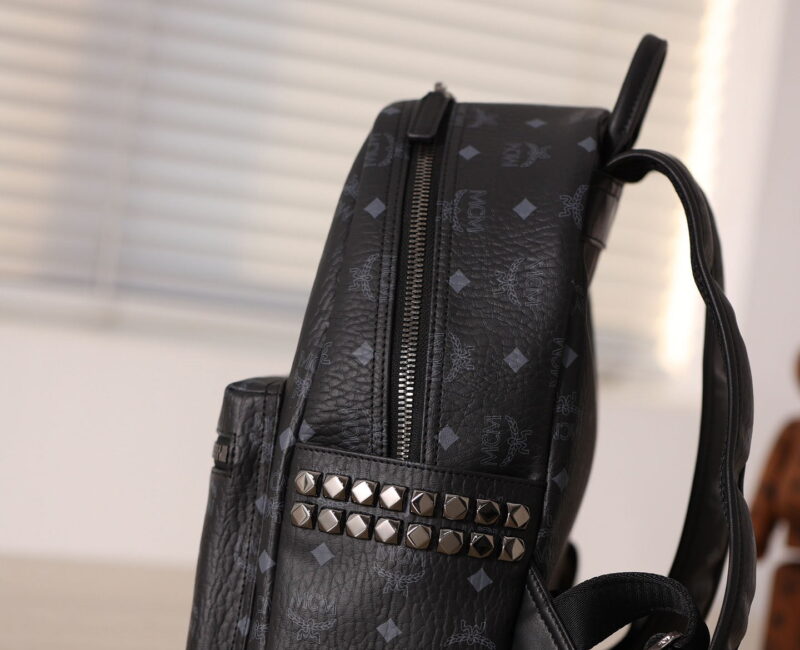 Balo MCM Stark Side Studs in Visetos Black Smalll