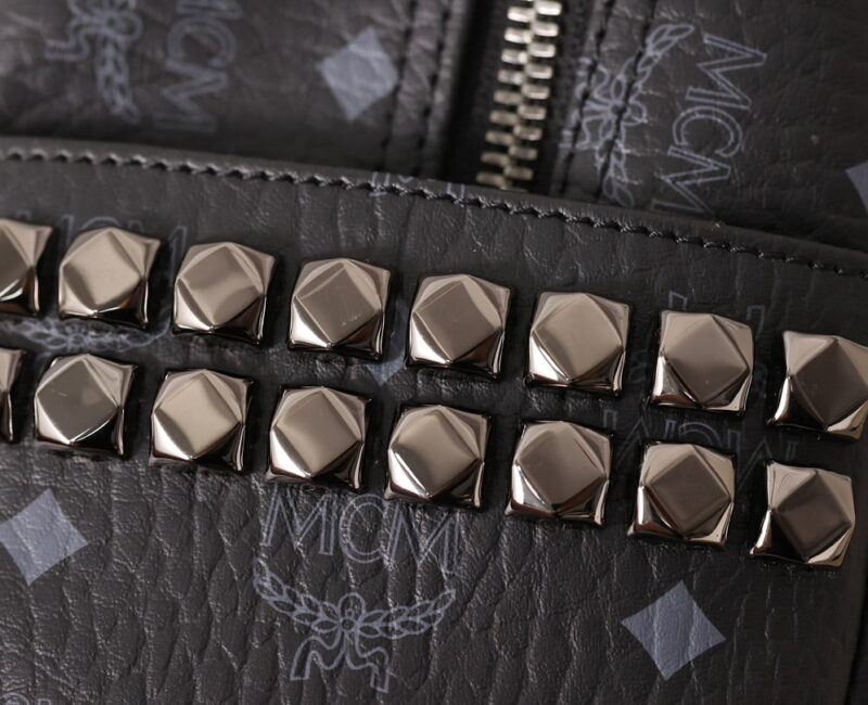 Balo MCM Stark Side Studs in Visetos Black Smalll