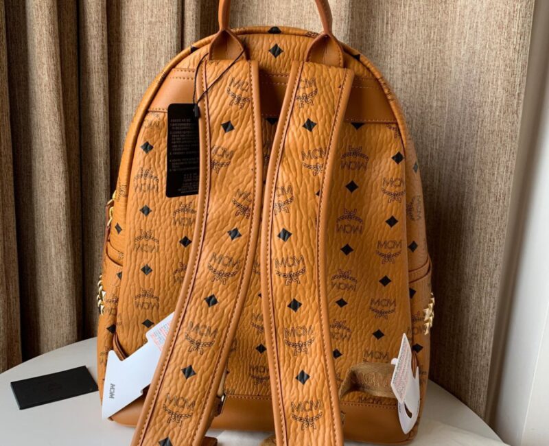 Túi Balo MCM Stark Side Studs Visetos màu Cognac