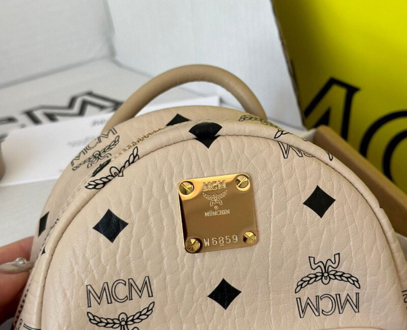 Balo MCM Stark Side Studs in Visetos Pink