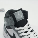 Giày Air Jordan 1 Mid Light Smoke Grey Anthracite 2022 rep 1:1
