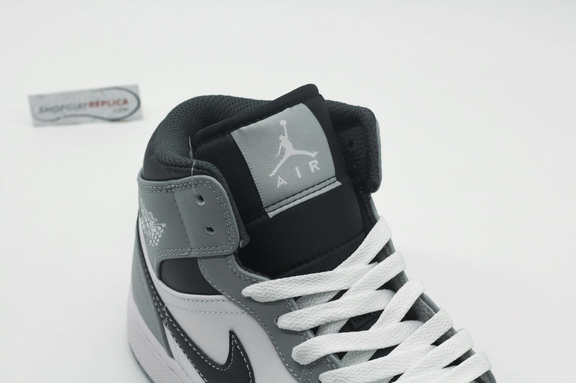 Giày Air Jordan 1 Mid Light Smoke Grey Anthracite 2022 rep 1:1