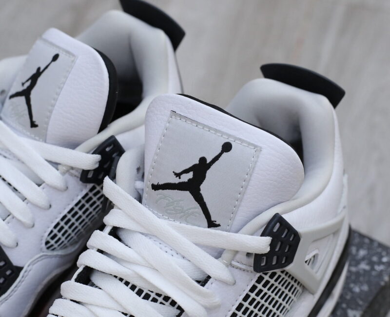 Giày Nike Air Jordan 4 Retro ‘Military Black’ Like Auth