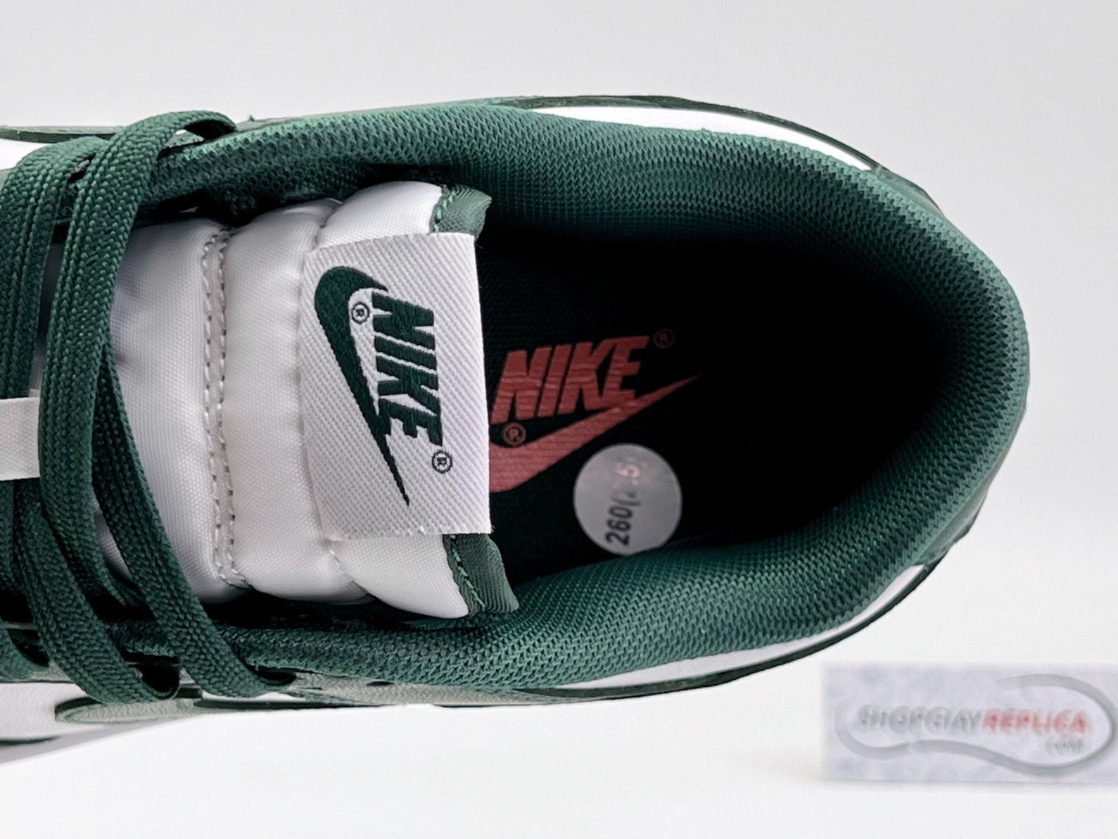 Giày Nike Dunk Low ‘Michigan State’