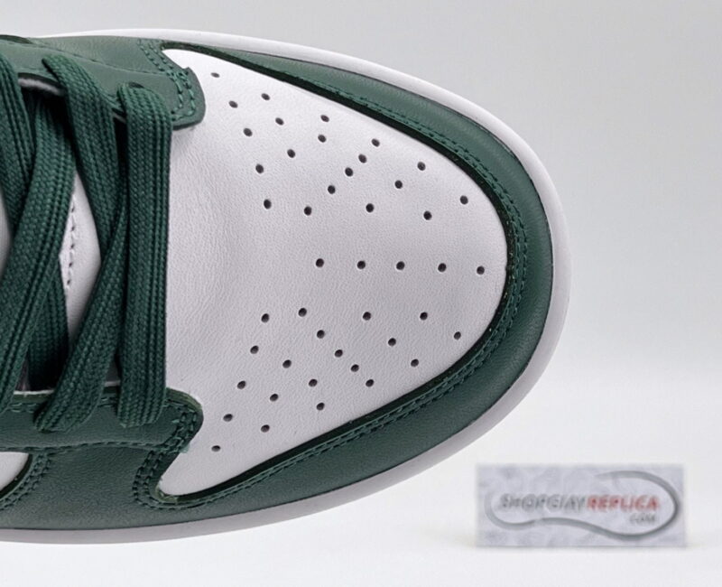 Giày Nike Dunk Low ‘Michigan State’