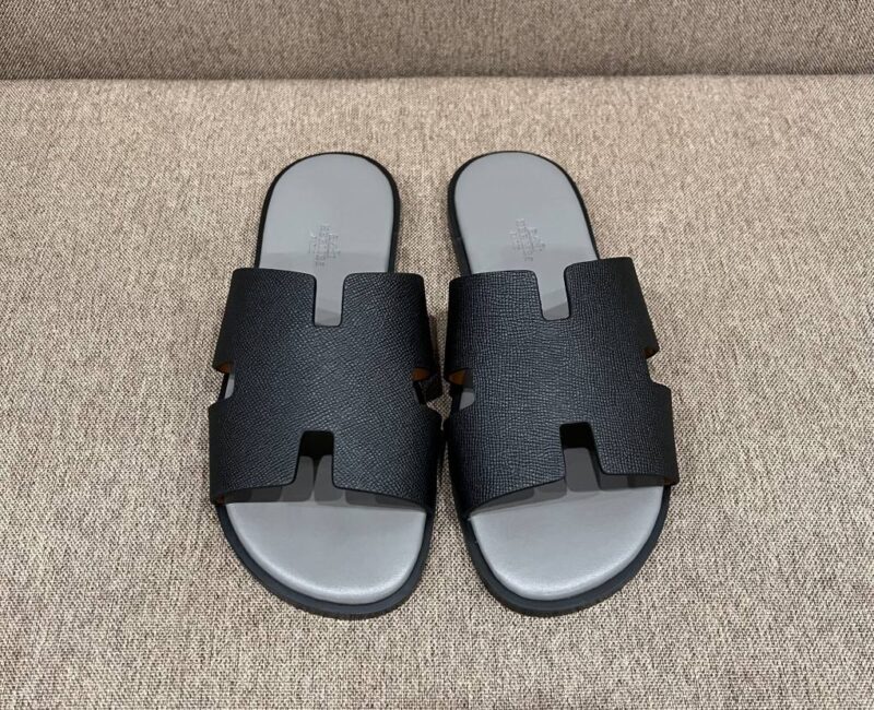 Dép Hermes nam da Epsom (Sần) Đen Đế Xám Siêu Cấp