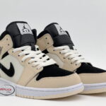 Giày Nike Air Jordan 1 Mid 'Barely Orange'