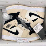 Giày Nike Air Jordan 1 Mid 'Barely Orange'