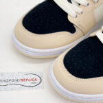 Giày Nike Air Jordan 1 Mid 'Barely Orange'