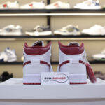 Giày Nike Air Jordan 1 Mid 'White Gym Red' trắng đỏ rep 1:1
