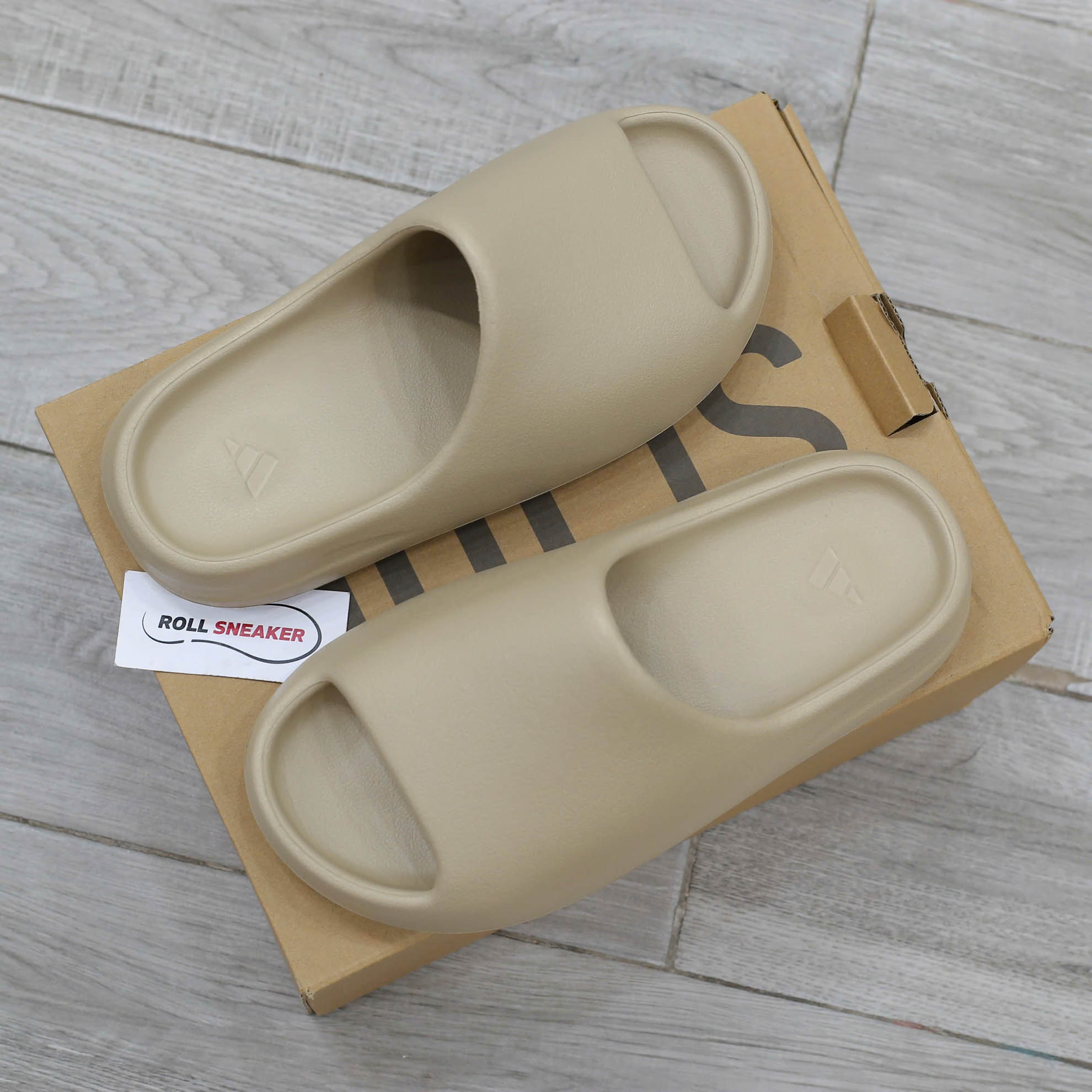 Dép Adidas Yeezy Slide ‘Pure’ ( 2022 vân Nhám )