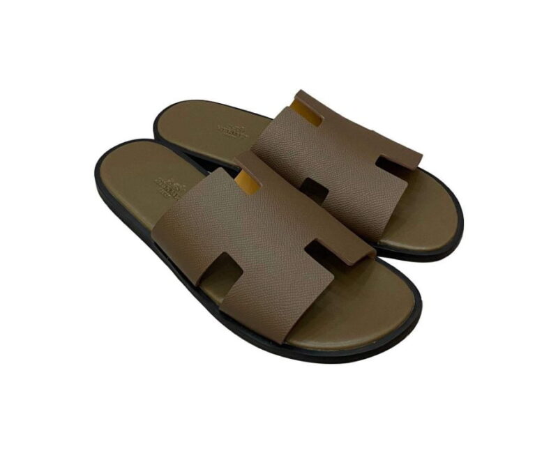 Dép Hermes Nam Da Epsom (Sần) Màu Rêu Đế Viền Đen