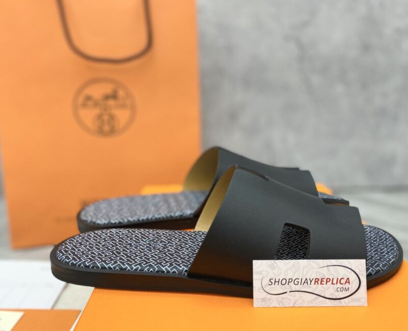 Dép Hermes Izmir Da Trơn Đen Lót Đế họa tiết iconic chữ H