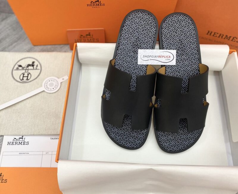 Dép Hermes Izmir Da Trơn Đen Lót Đế họa tiết iconic chữ H