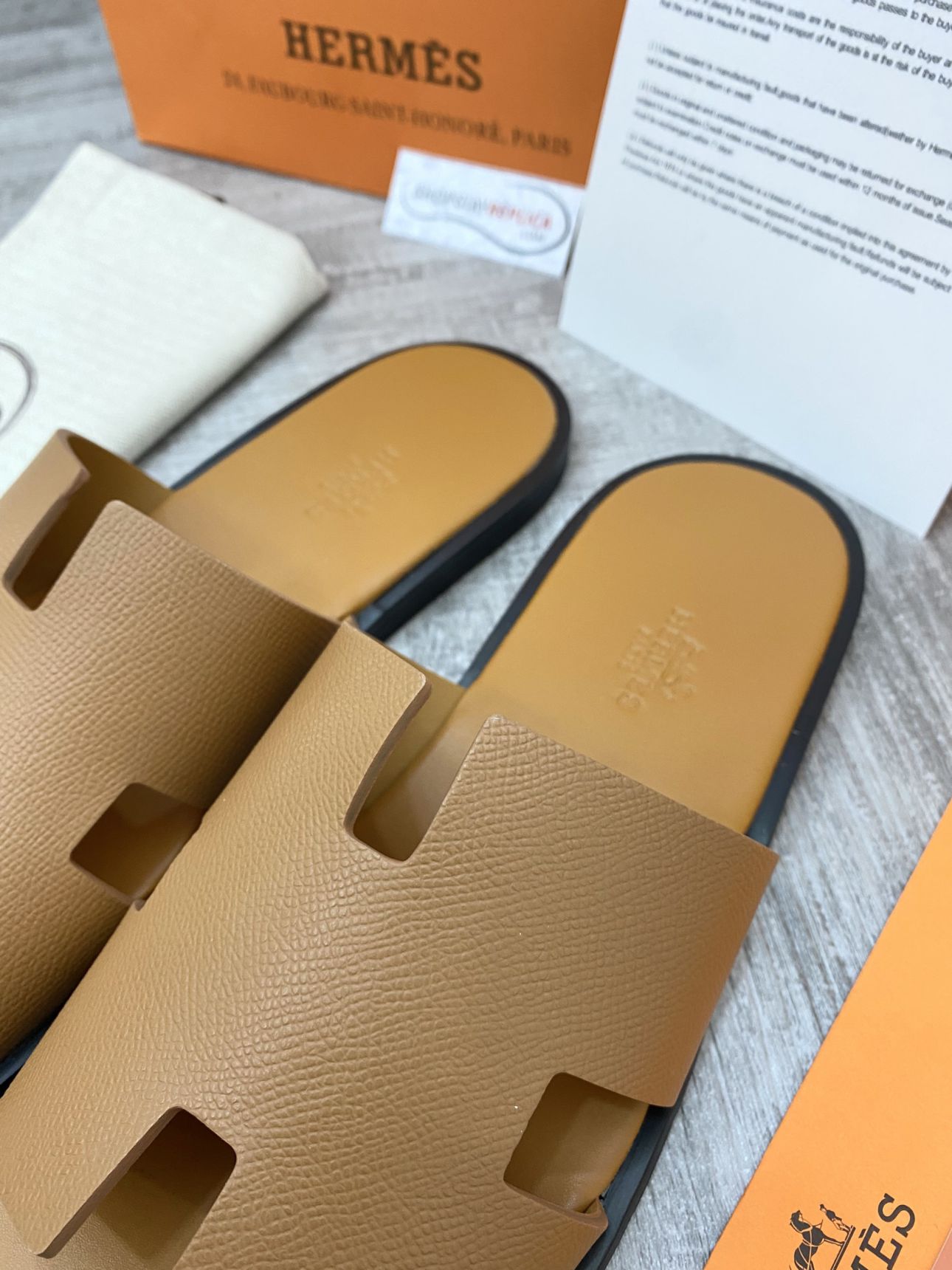 Dép Hermes nam Da Epsom (Sần) Full Brown nâu rep 1:1 đế viền đen