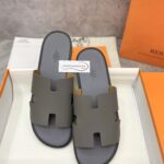 Dép Hermes Izmir Da Epsom (Sần) Xám Đế Viền Đen