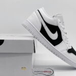 Giày Nike Air Jordan 1 Low Panda 11