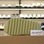 Dép Adidas Yeezy Slide ‘Resin’ ( 2022 vân Nhám )