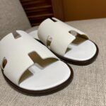 Dép Hermes Nam da Epsom (Sần) Full Trắng đế Viền Đen