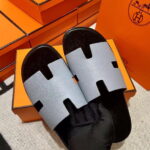 Dép Hermes Izmir da Epsom Sần Xám đế Đen like auth đế gỗ