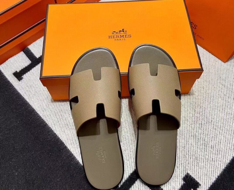 Dép Hermes Nam Da Epsom (Sần) Màu Rêu Like Auth