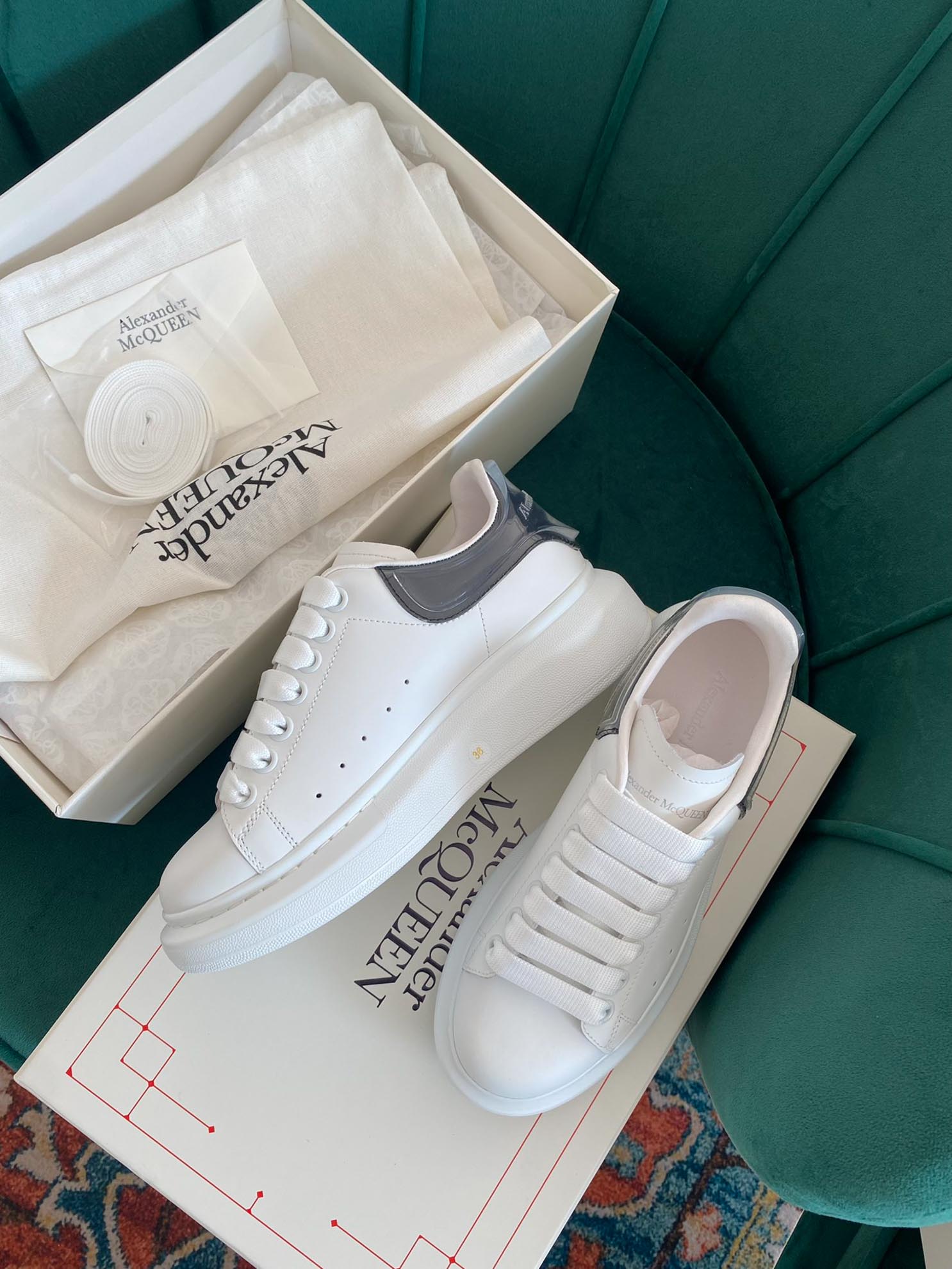 Giày Alexander Mcqueen Gót Tím Trong