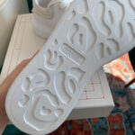 Giày Alexander Mcqueen Gót Trắng Trong