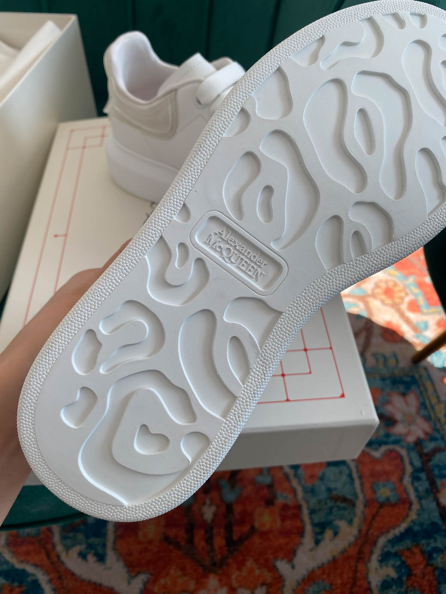 Giày Alexander Mcqueen Gót Trắng Trong